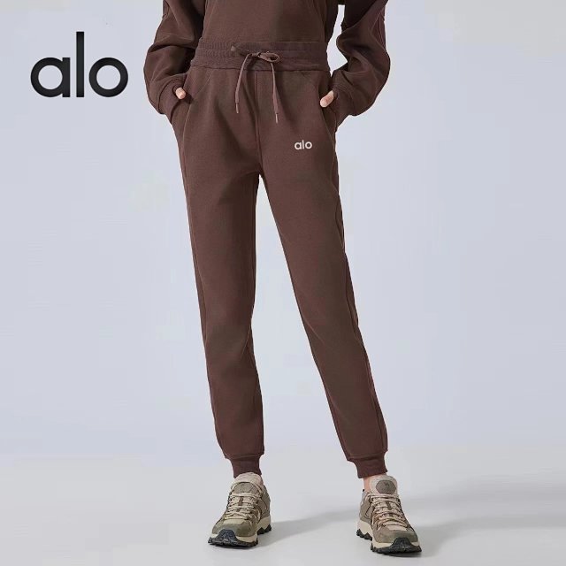 Alo Pants: seller detail photo 7