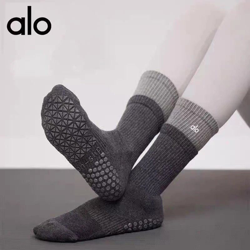 alo Non-Slip Yoga Socks [8 sty