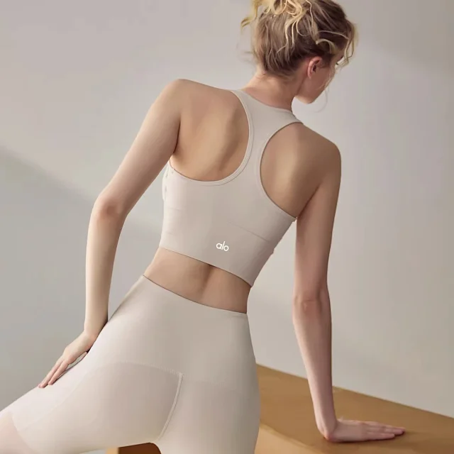 Alo Yoga Underwear Racerback Longline Sports Bra product detail image 6