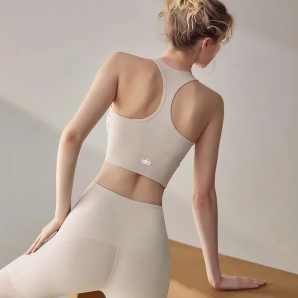 Design Sports Bra in Burgundy with High-Waisted White Leggings Set Activewear - 7