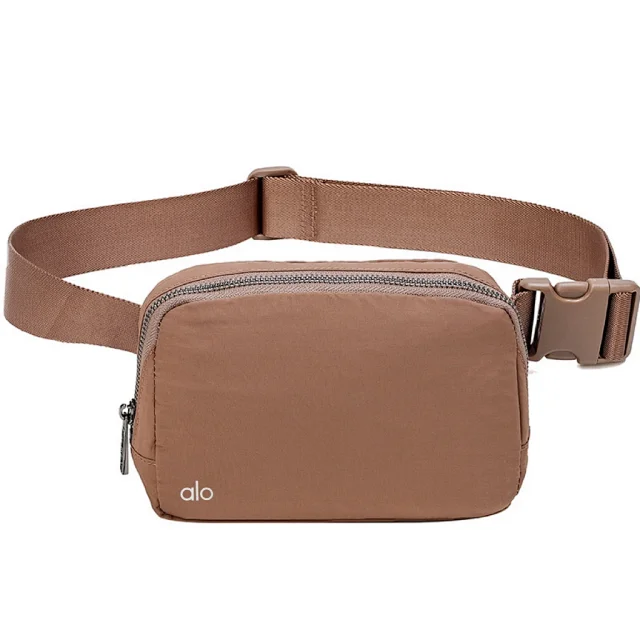 Alo Yoga Crossbody Bags Belt Bag product detail image 25