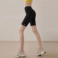 Alo Short — seller photo 9