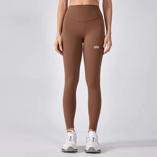 Alo Pants: seller detail photo 9