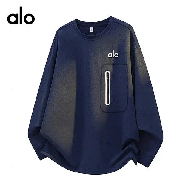 Alo Hoodies & Sweatshirts Crewneck sweatshirt with zip chest pocket product detail image 4