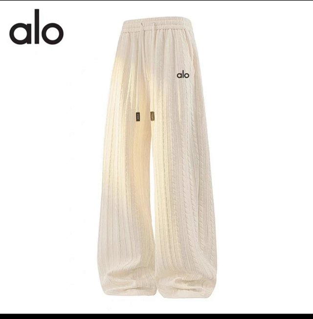 Alo Set: seller detail photo 10