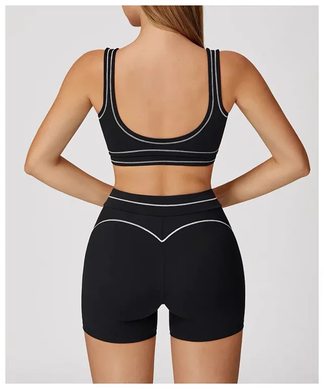 Alo Underwear Scoop-Neck Contrast-Trim Sports Bra product detail image 43