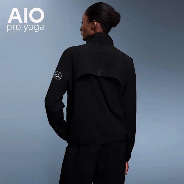 Alo Coat: seller detail photo 5