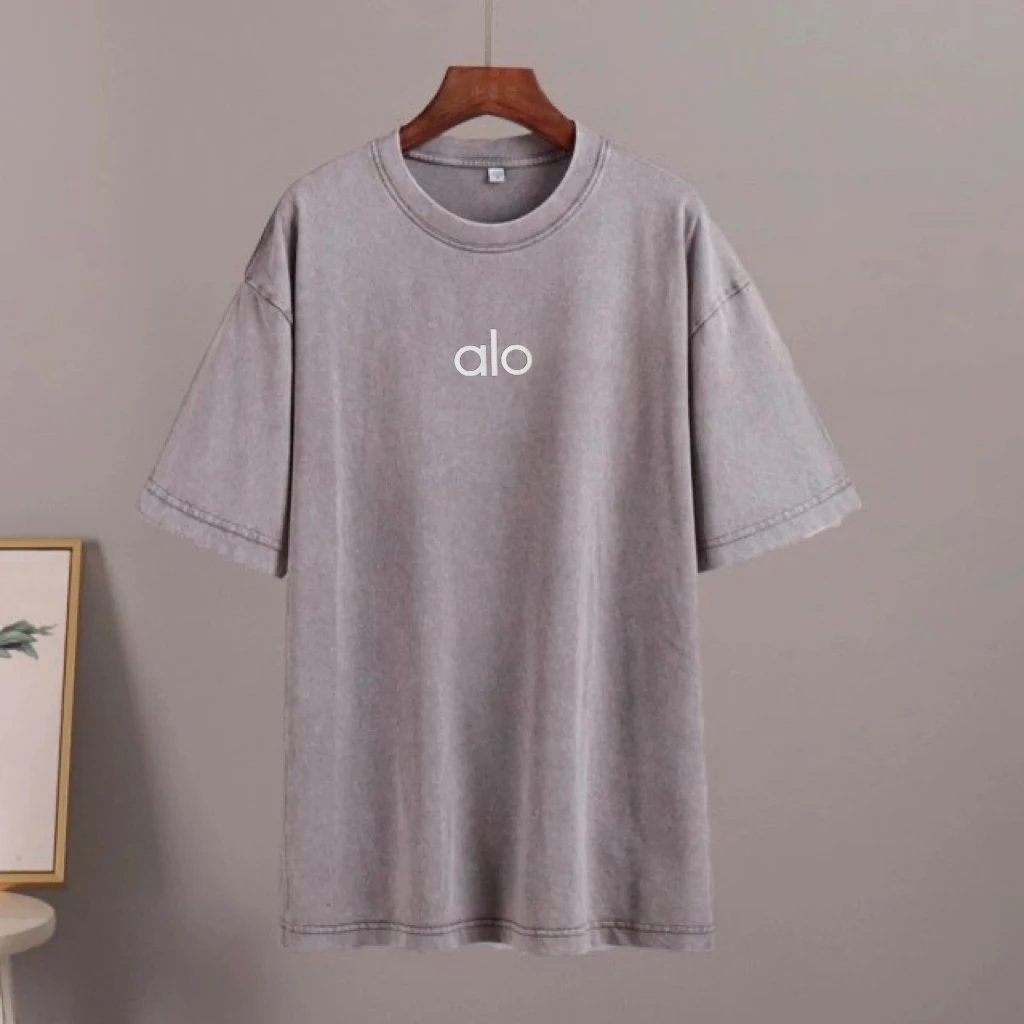 Alo T-Shirts Washed oversized crew-neck logo T-shirt image 8