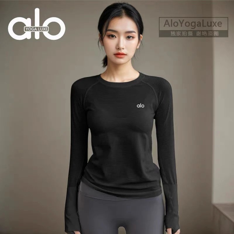 Alo Yoga T-Shirts Long-Sleeve Crewneck Thumbhole Performance Top — Black