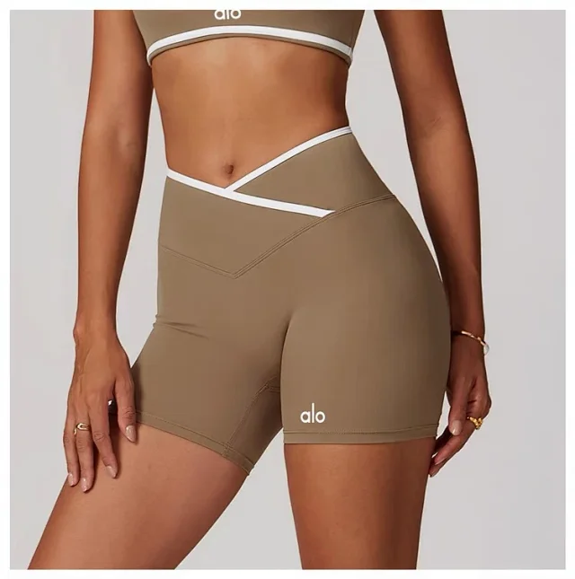 Alo Yoga Shorts High-waisted contrast crossover waistband biker product detail image 42
