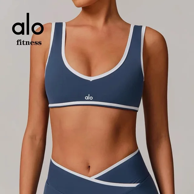 Alo Yoga Shorts High-waisted contrast crossover waistband biker product detail image 15