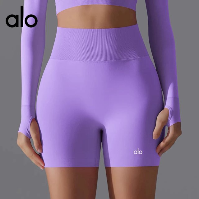 Alo Short: seller detail photo 3