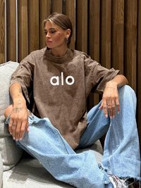 Alo Tee — seller photo 5