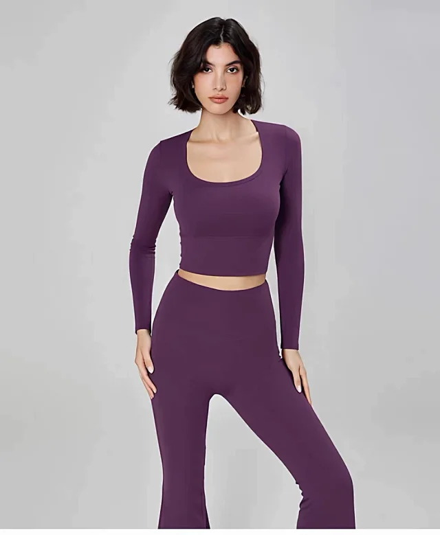 Alo Yoga Shirts Women's long-sleeve cropped athletic top with built-in bra product detail image 20