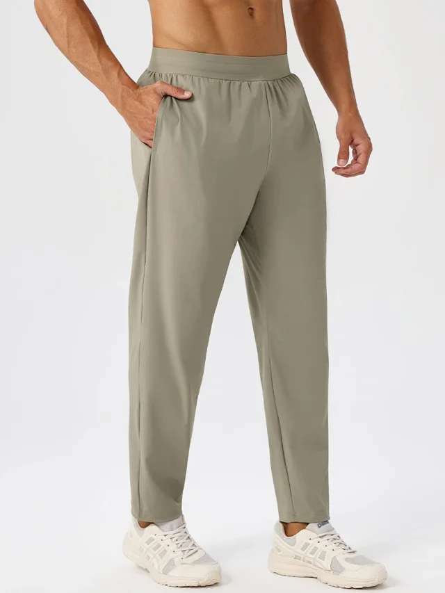 Alo Trousers Drawstring tapered training with side pockets product detail image 2