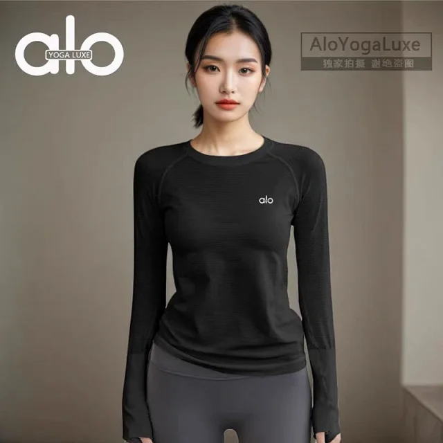 Alo Yoga T-Shirts Long-Sleeve Crewneck Thumbhole Performance Top product detail image 7