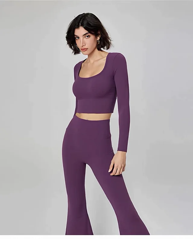 Alo Yoga Shirts Women's long-sleeve cropped athletic top with built-in bra product detail image 21