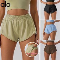 Alo Short — seller photo 2