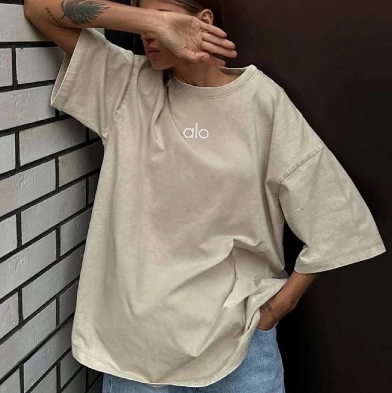 Alo T-Shirts Washed oversized crew-neck logo T-shirt — Apricot color