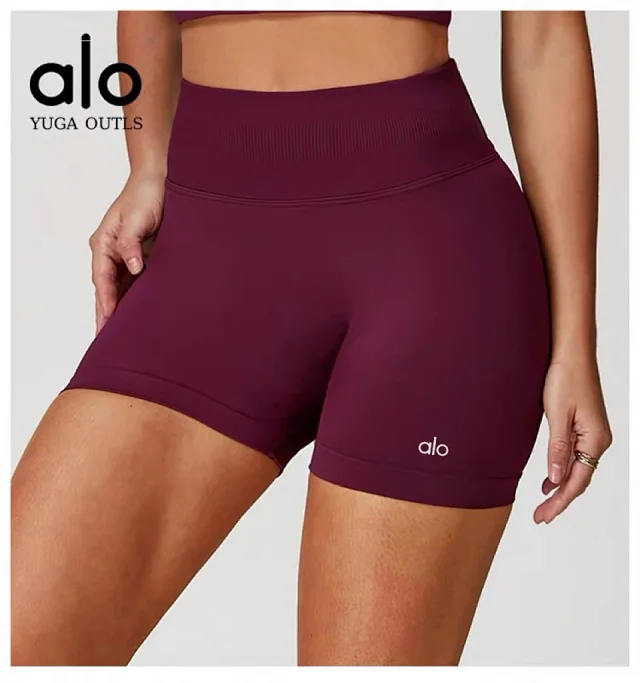 Alo Shorts High-Waisted Seamless Biker product detail image 30