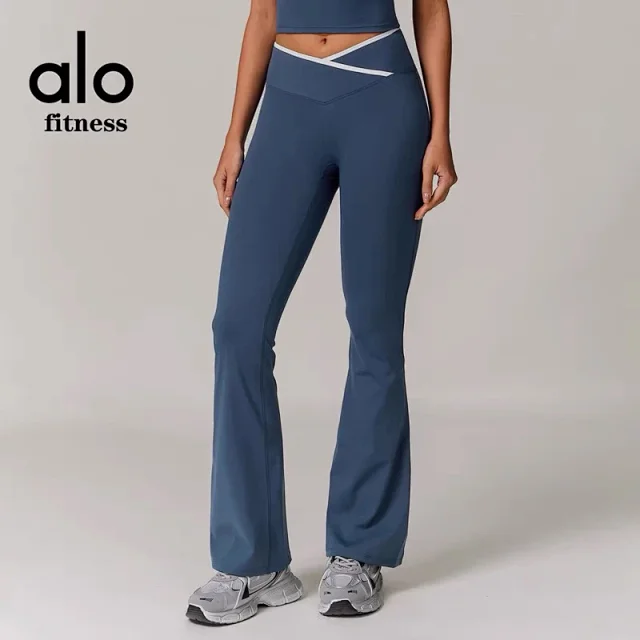 Alo Yoga Shorts High-waisted contrast crossover waistband biker product detail image 29