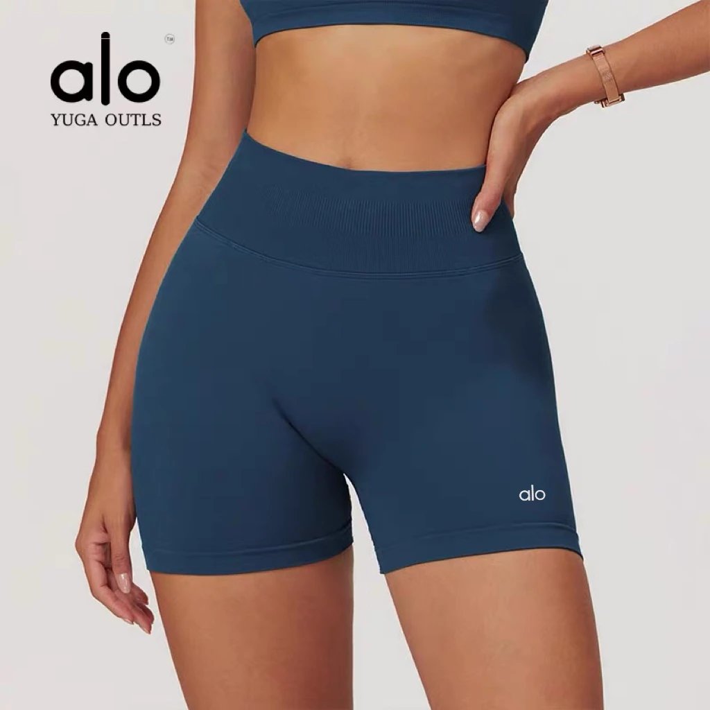 alo Yoga Outls Shorts [15 styl