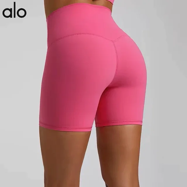Alo Yoga Shorts High-Waisted Biker product detail image 2
