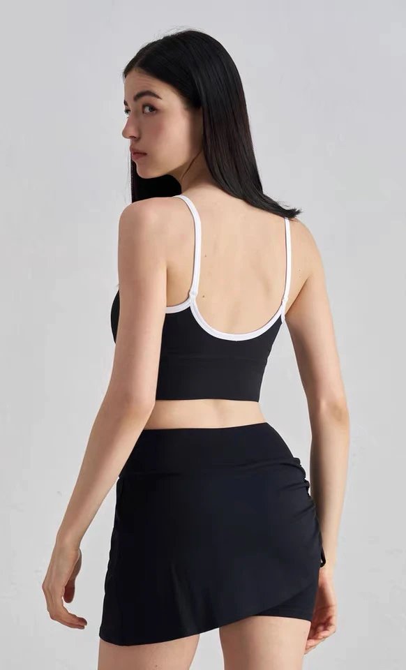 Alo Black and White Strappy Sports Bra Activewear - 27