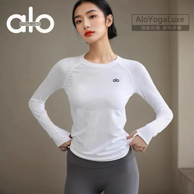 Alo Yoga T-Shirts Long-Sleeve Crewneck Thumbhole Performance Top product detail image 6
