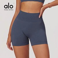 Alo Short — seller photo 9