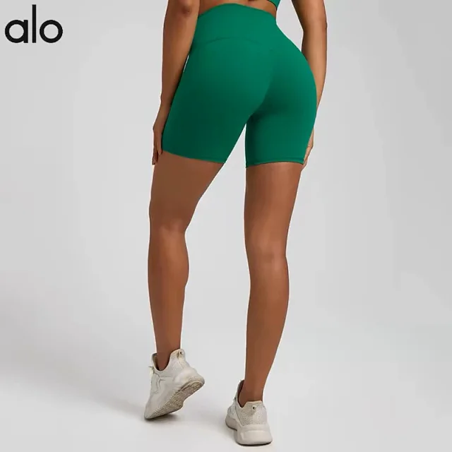 Alo Yoga Shorts High-Waisted Biker product detail image 3