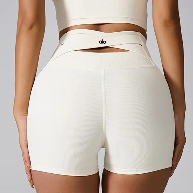 Alo Yoga Ribbed High-Waist Sho