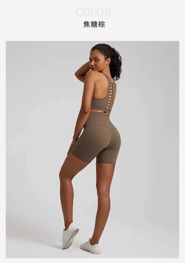 Alo Yoga Shorts High-Waisted Biker product detail image 42