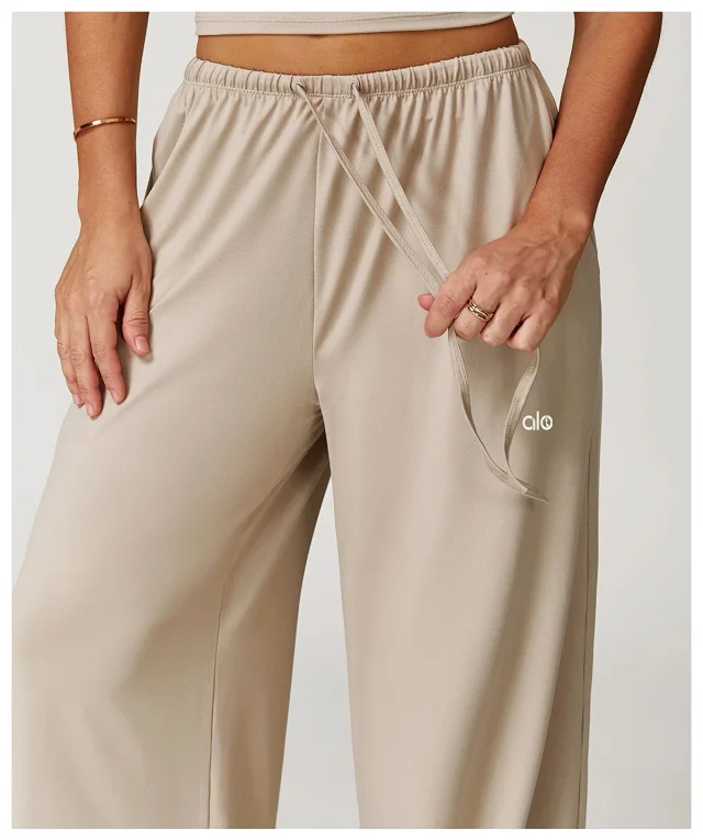 alo Trousers Wide-Leg Drawstring product detail image 40