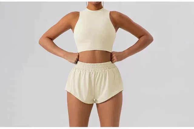 Alo Shorts High-Waisted Lined Athletic product detail image 19