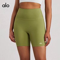 Alo Short — seller photo 3