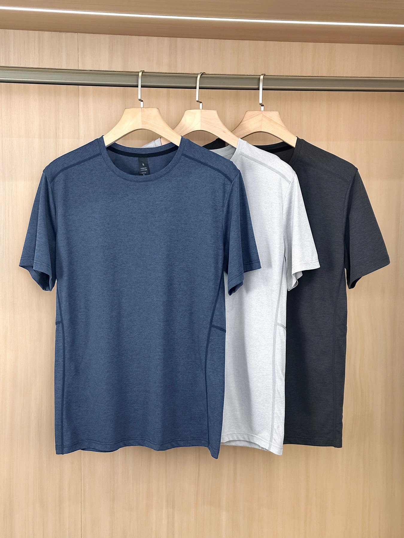 Design Performance Tech T-Shirt Heather Gray T-Shirt - 3