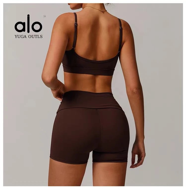 Alo Yoga Outls High-Waisted Fold-Over Shorts Black - 44