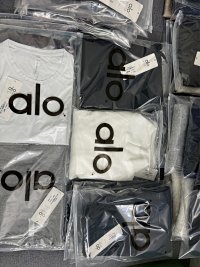 Alo Hoodie — seller photo 5