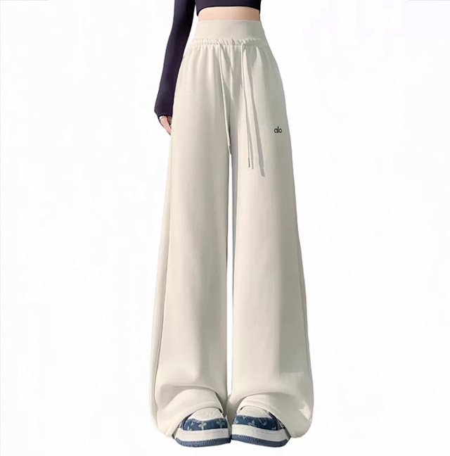 Alo Pants: seller detail photo 6
