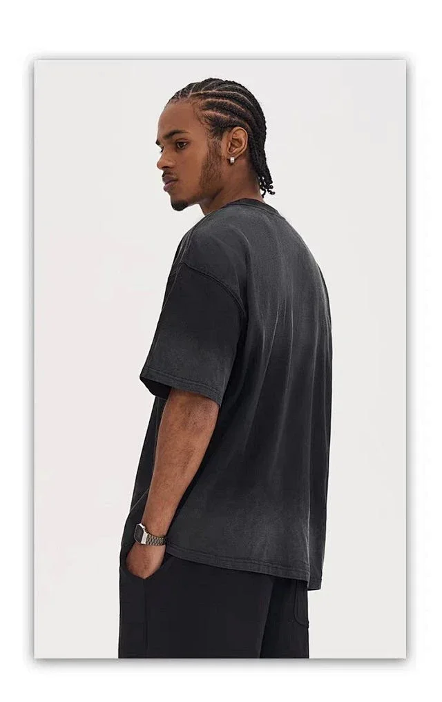 Alo T-Shirts Oversized washed crew-neck T-shirt product detail image 10