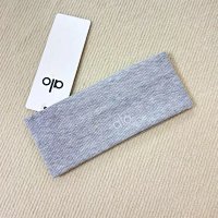 Alo Headband — seller photo 9