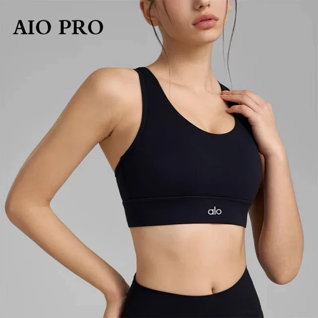 Alo Underwear Racerback Mesh-Back Sports Bra product detail image 9