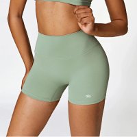 Alo Short — seller photo 5