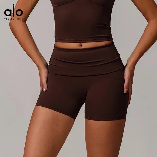 Alo Yoga Underwear DWX8998 V-Neck Sports Bra product detail image 9