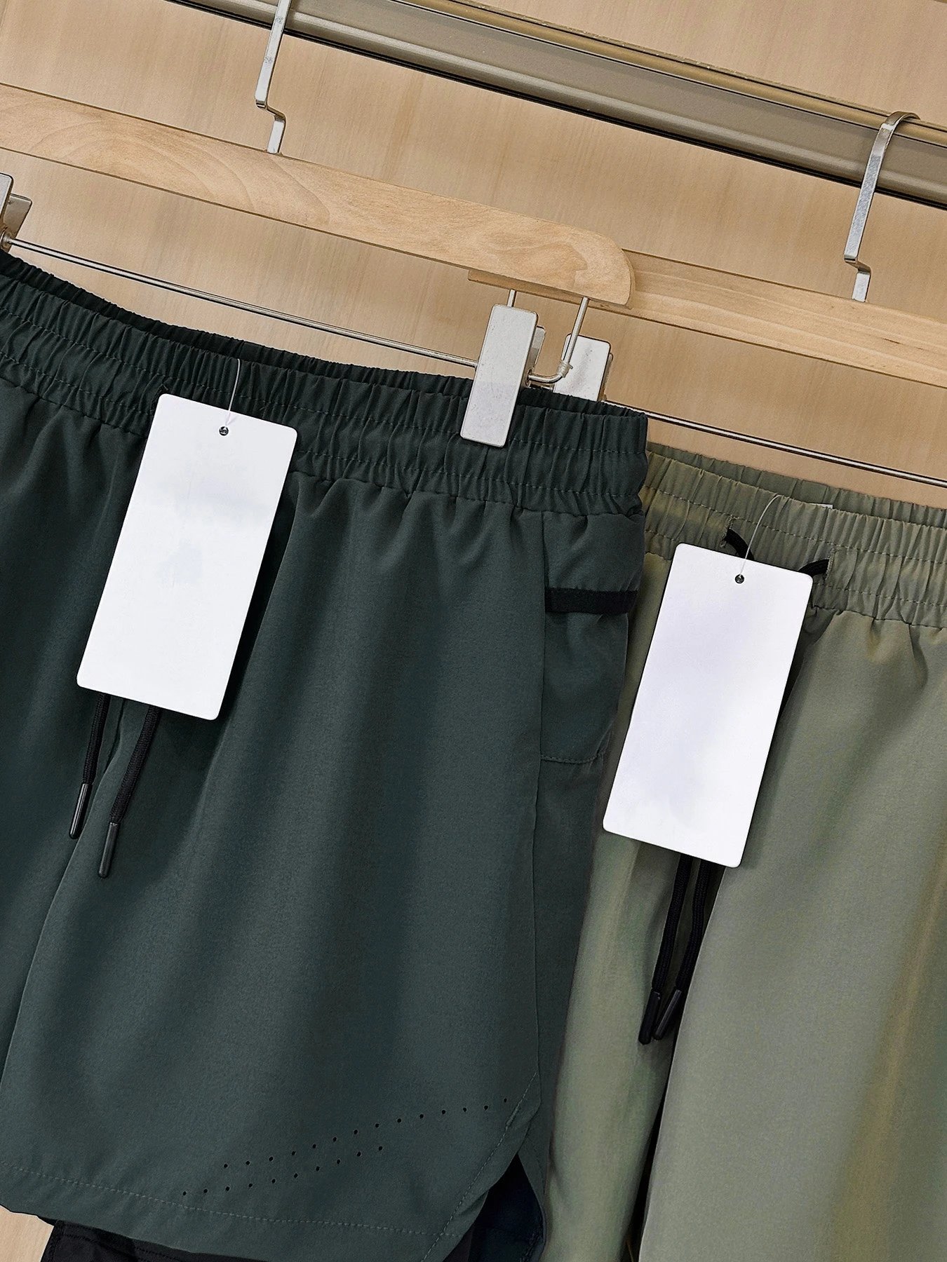 Alo Shorts Double-Layer Athletic image 8