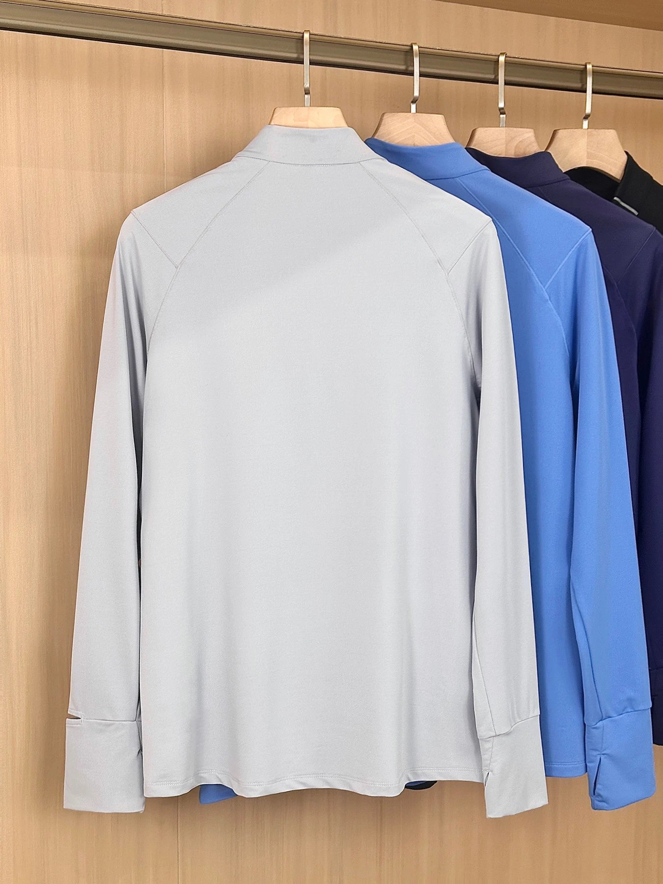 Alo Yoga T-Shirts Long-Sleeve Quarter-Zip Performance Top image 3