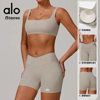 Alo Set — seller photo 3