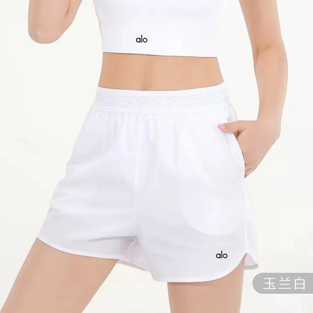 Alo Yoga Shorts Mesh Waistband Running product detail image 3