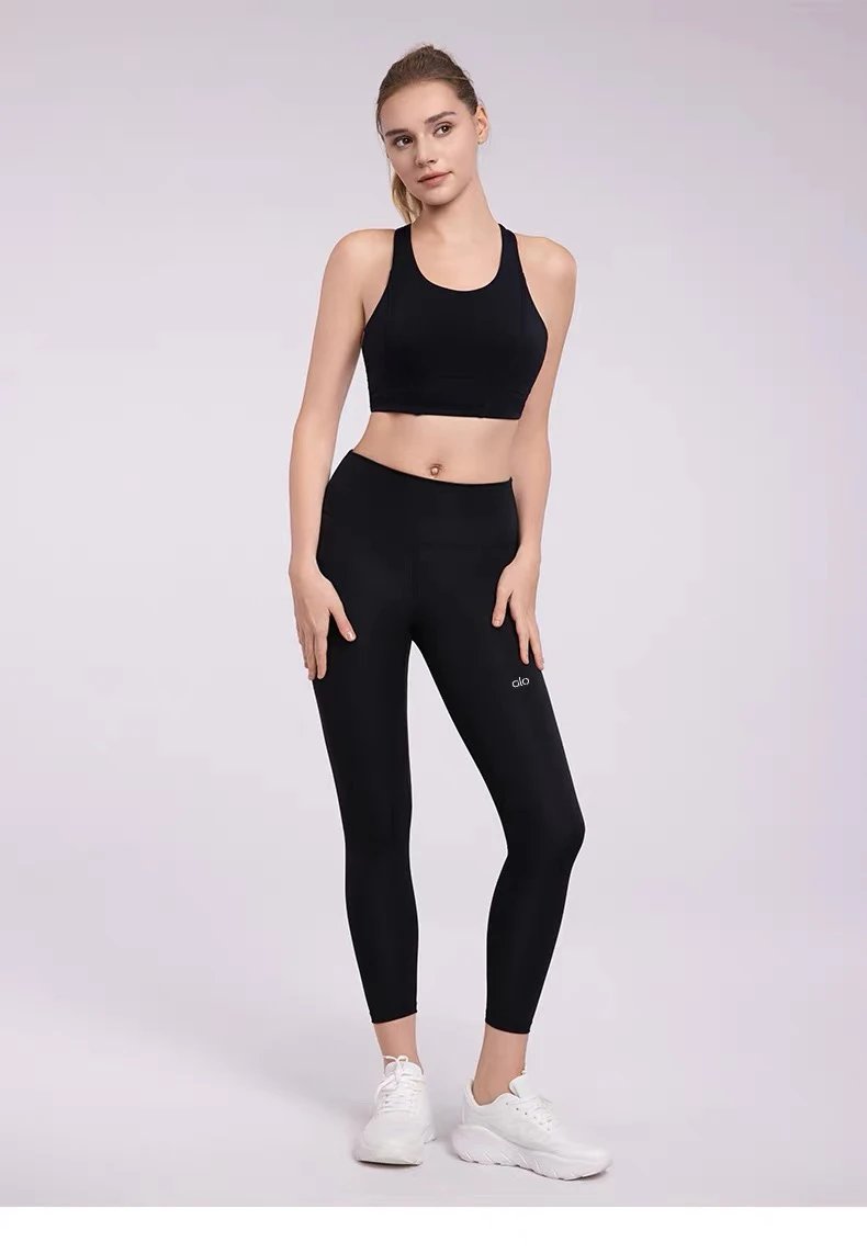 Design COLOUR Cross-Back Sports Bra Black Activewear - 21
